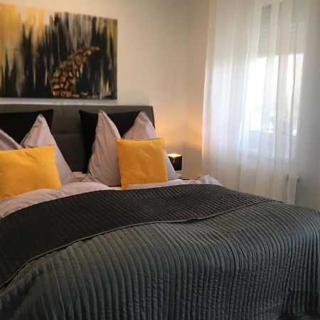 Home Apartment Sopron Exterior foto